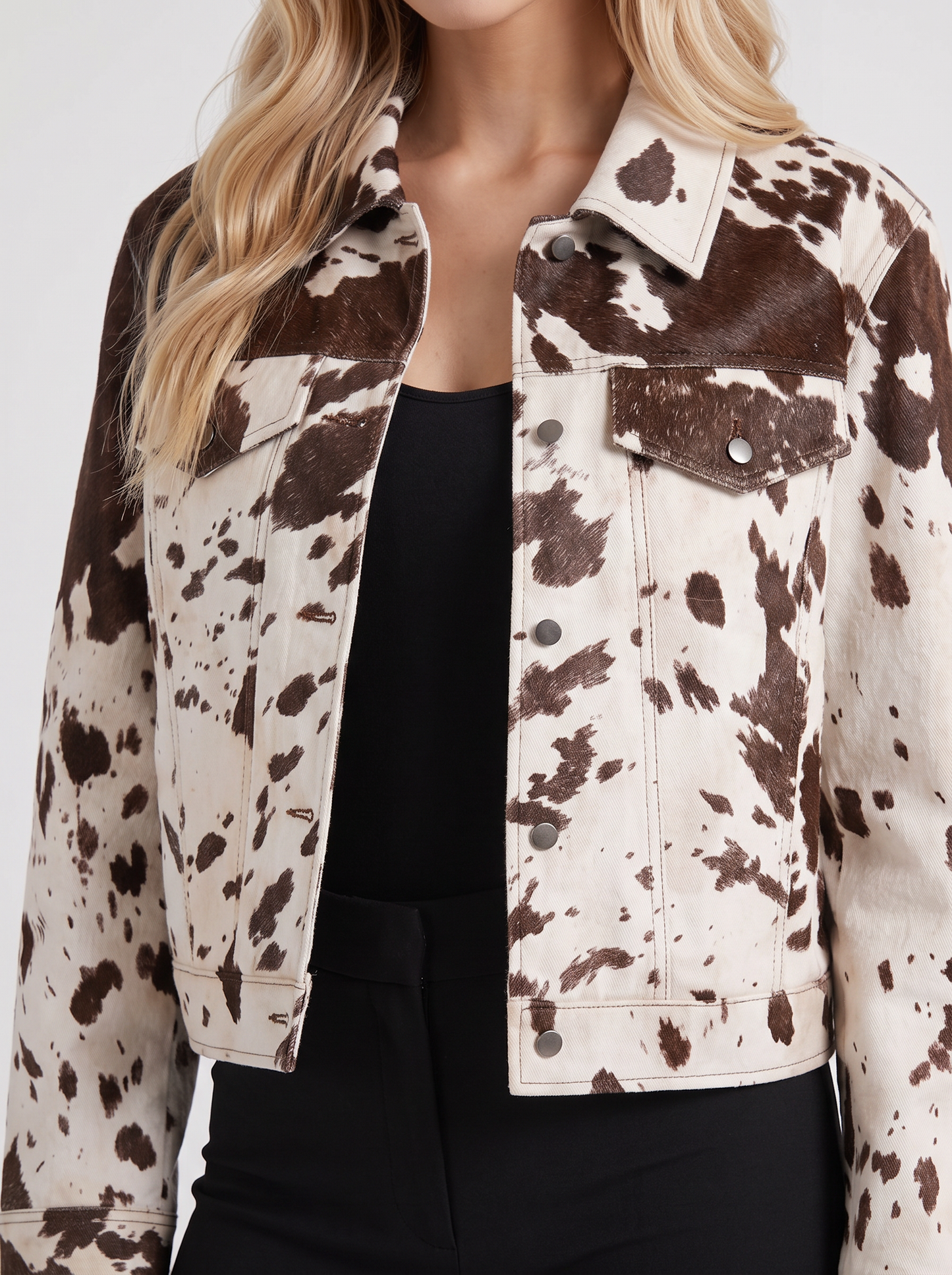 Women's brown spotted jacket with spotted print and hip length hem