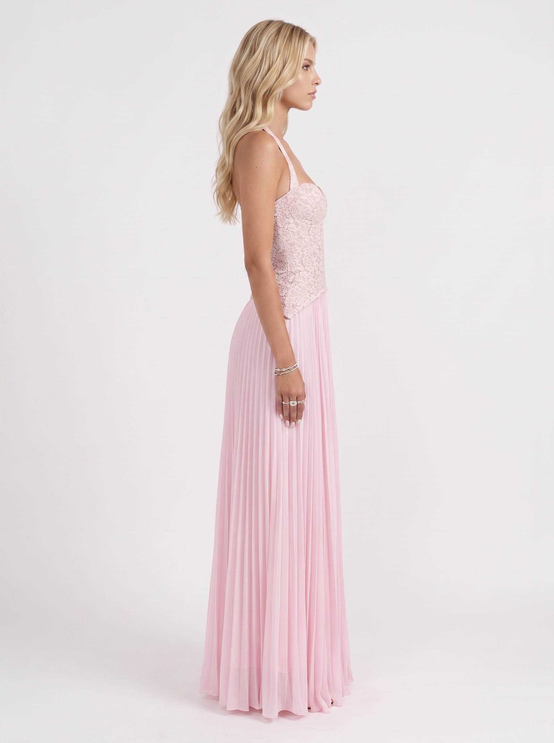 Women pink floral lace bodice maxi dress with pleated skirt