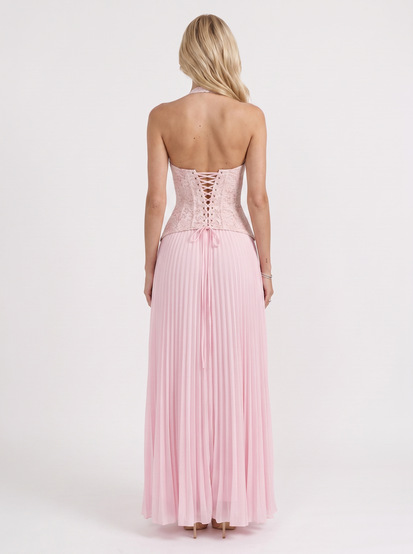 Women pink floral lace bodice maxi dress with pleated skirt