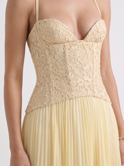 Women yellow floral lace bodice maxi dress with pleated skirt