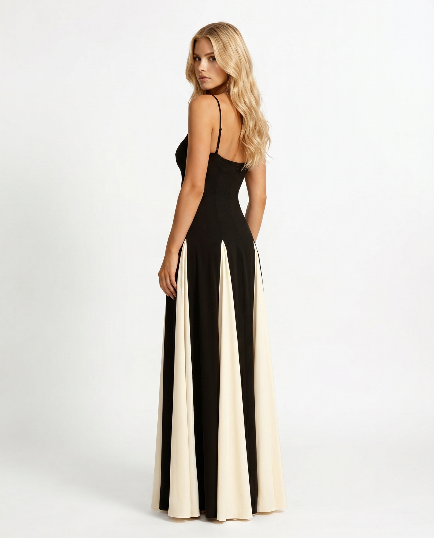 Alice Sweetheart Maxi Dress - Black
