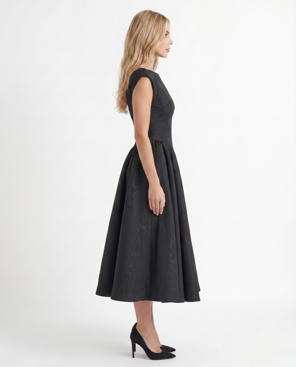 Anna Flare Midi Dress - Black