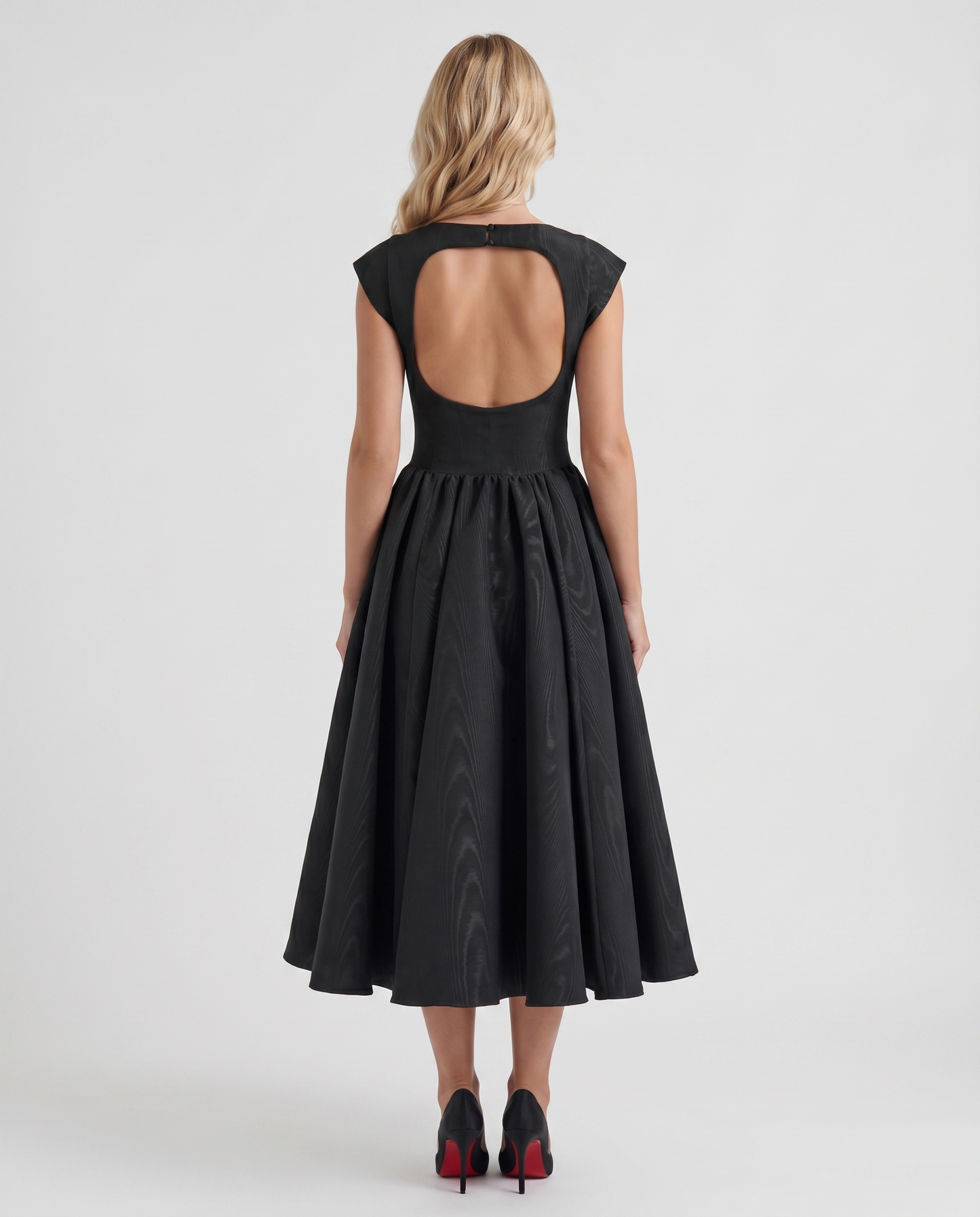 Anna Flare Midi Dress - Black