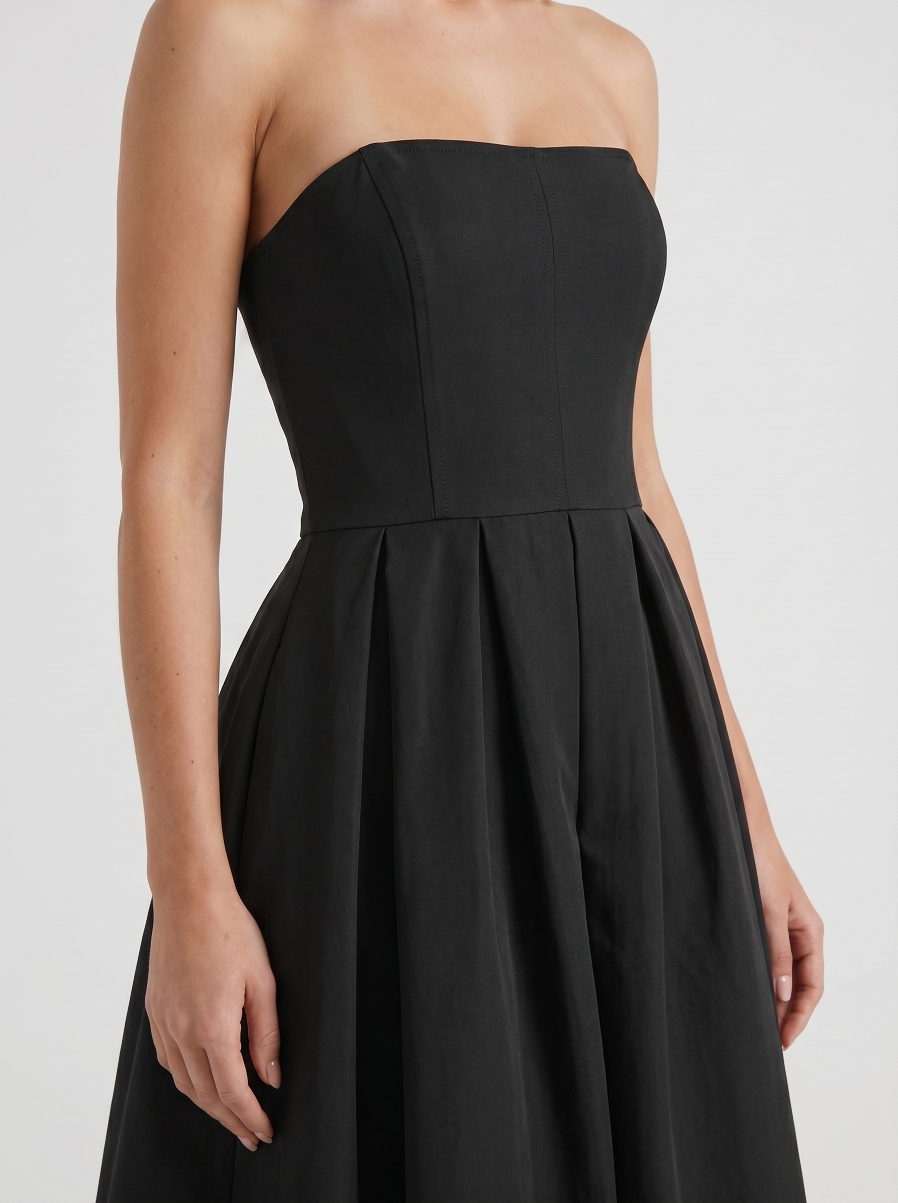 Women's Black Strapless Pleated Fit and Flare Wedding Guest Midi Dress – Kaylas Collectives