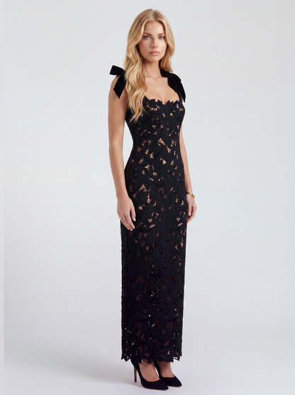 Daphne Lace Maxi Dress - Black