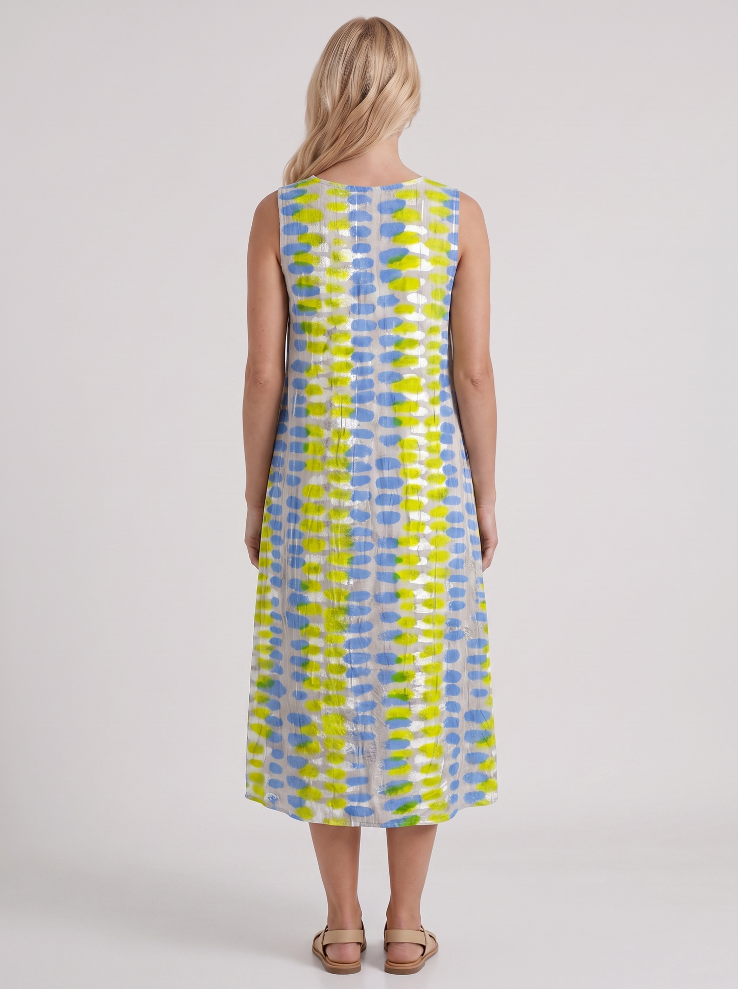 Women multicolor printed midi dress with round neckline and all over print