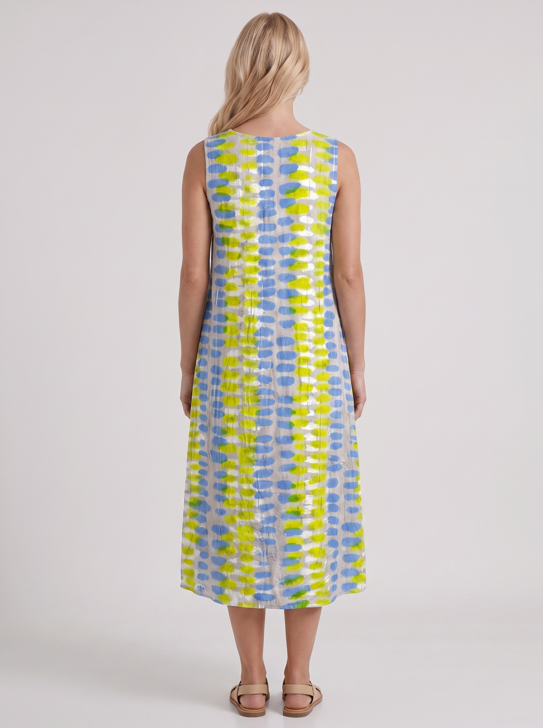 Women multicolor printed midi dress with round neckline and all over print