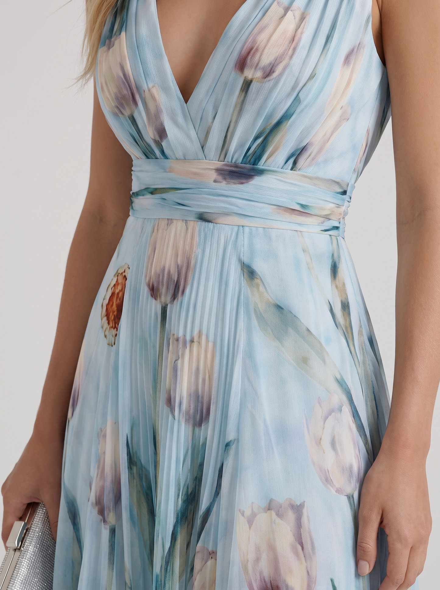 Women sky blue floral maxi dress with v neckline and tulip floral print