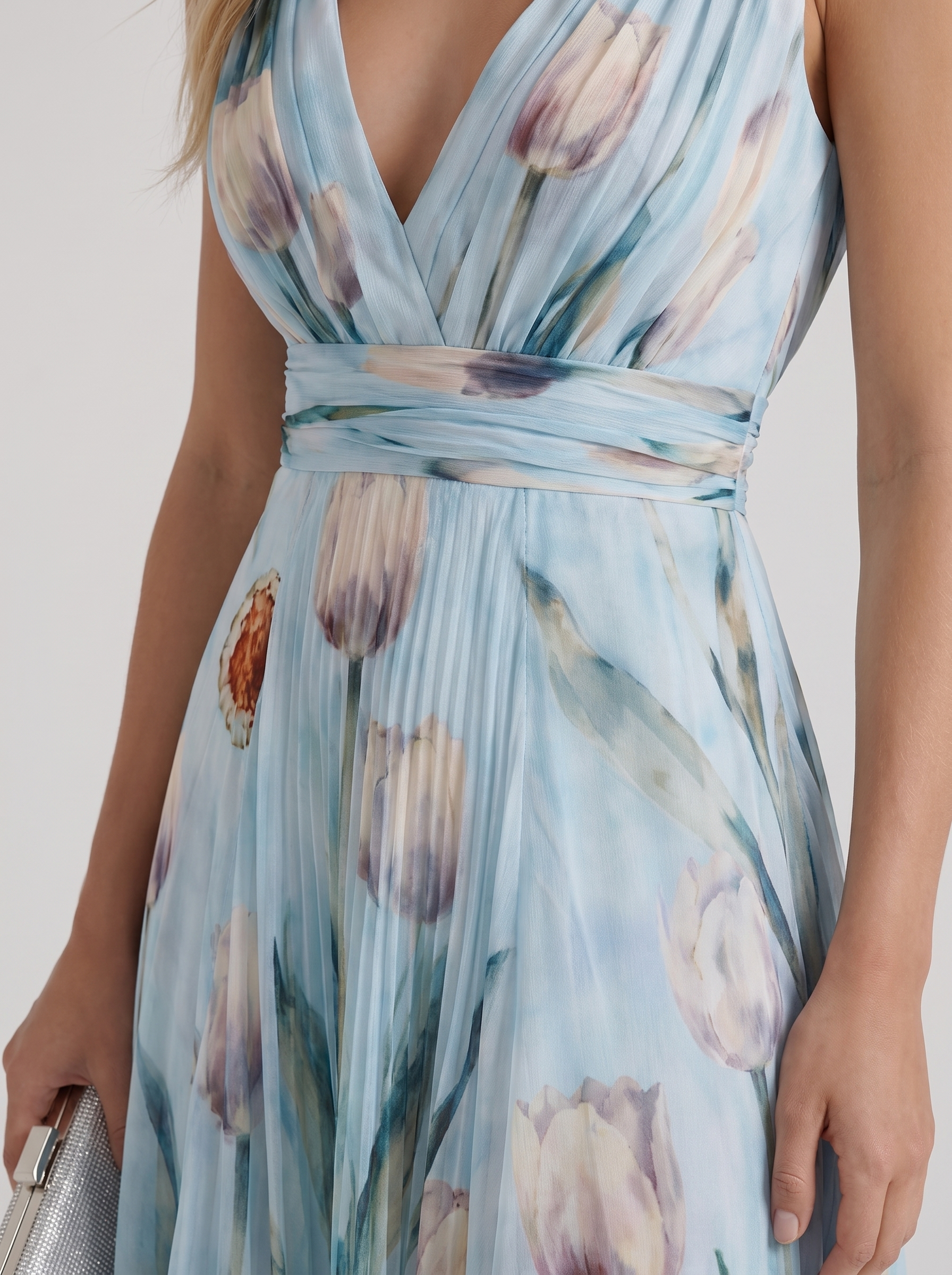Women sky blue floral maxi dress with v neckline and tulip floral print