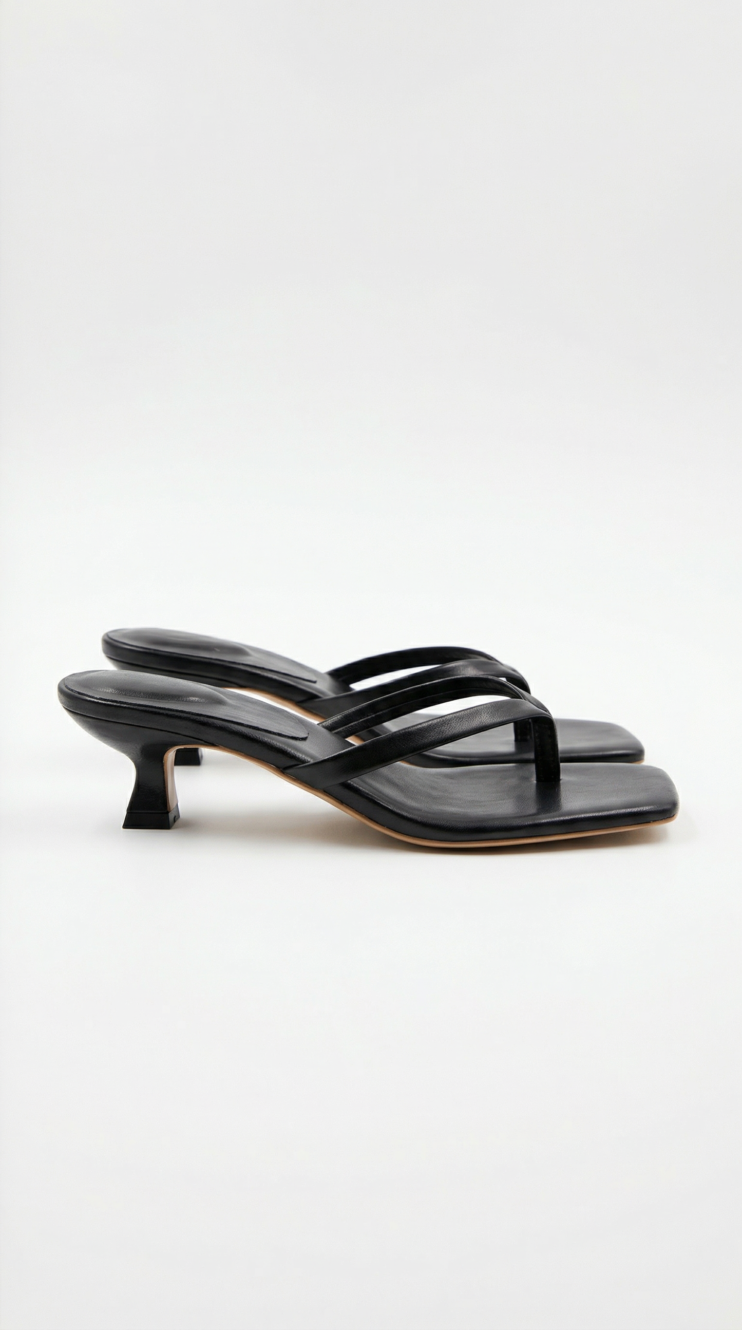Women black heeled sandals with kitten heel and strappy design