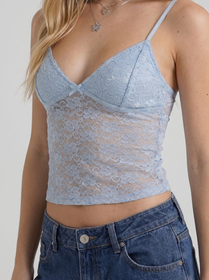 Women blue washed low rise wide leg jeans, detail view