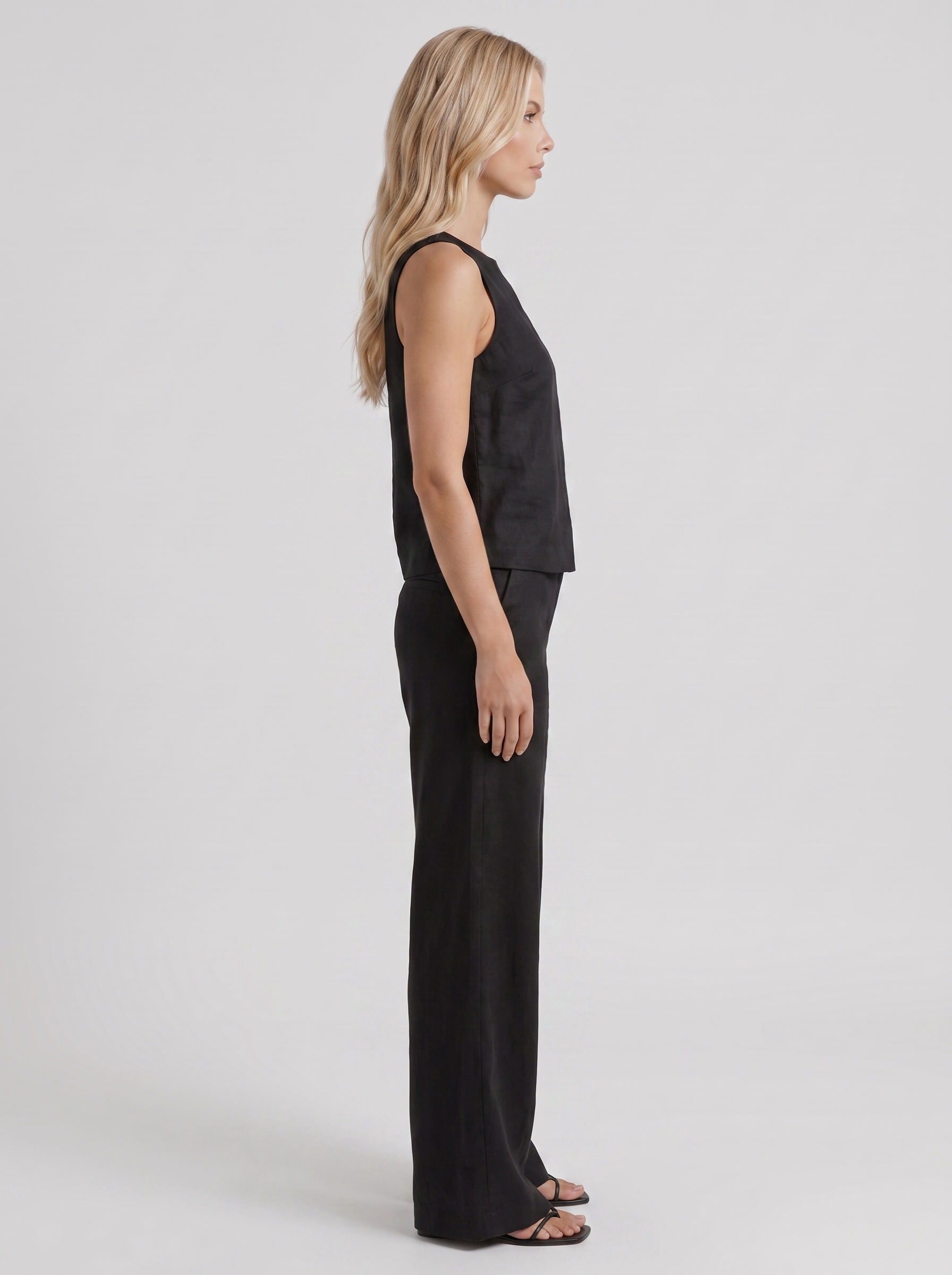 Women black pants set with sleeveless linen top and round neckline