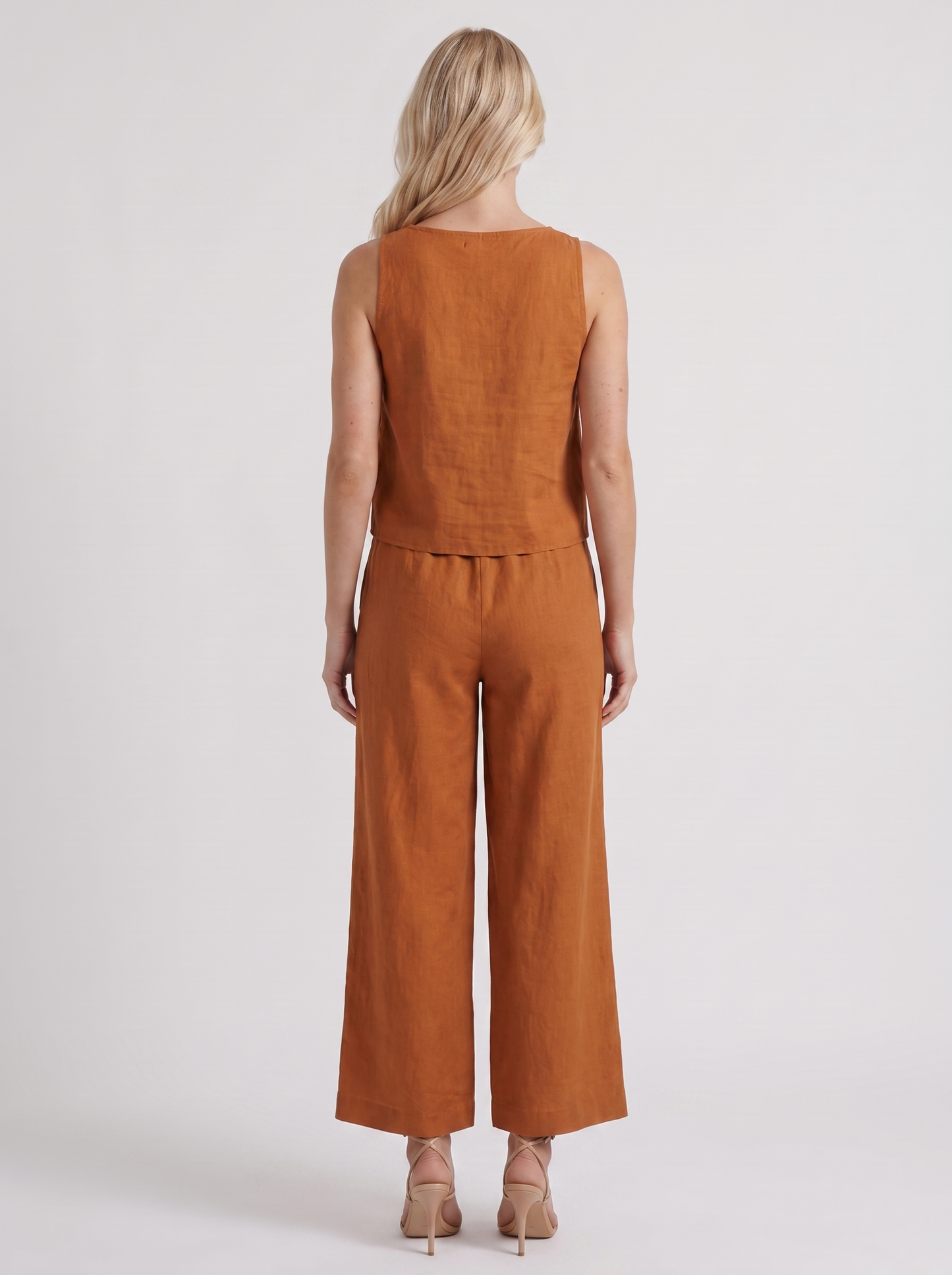 Women khaki pants set with sleeveless linen top and round neckline