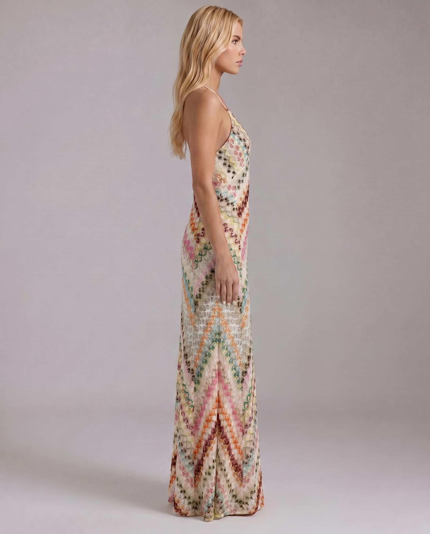 Women multicolor crochet maxi dress bodice close up showing V neckline seam and chevron pattern